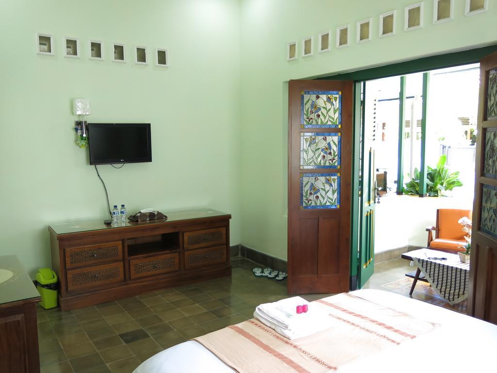 Pamularsih Homestay Yogyakarta Luaran gambar